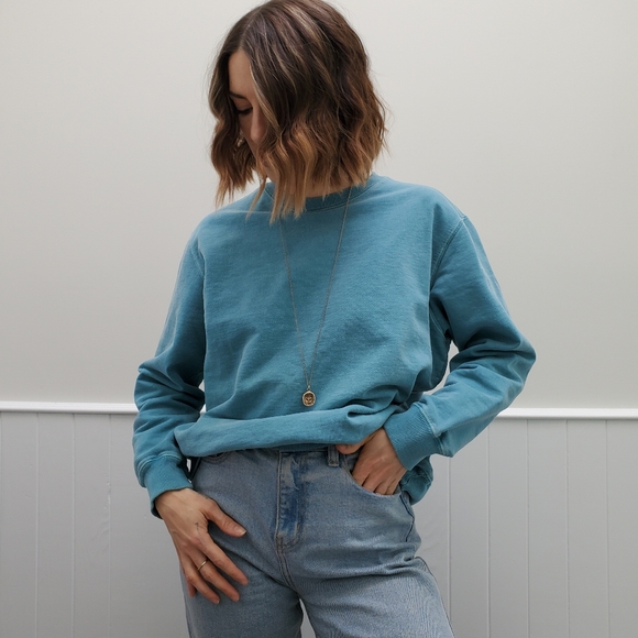 VINTAGE Faded Teal Crewneck - Picture 1 of 5
